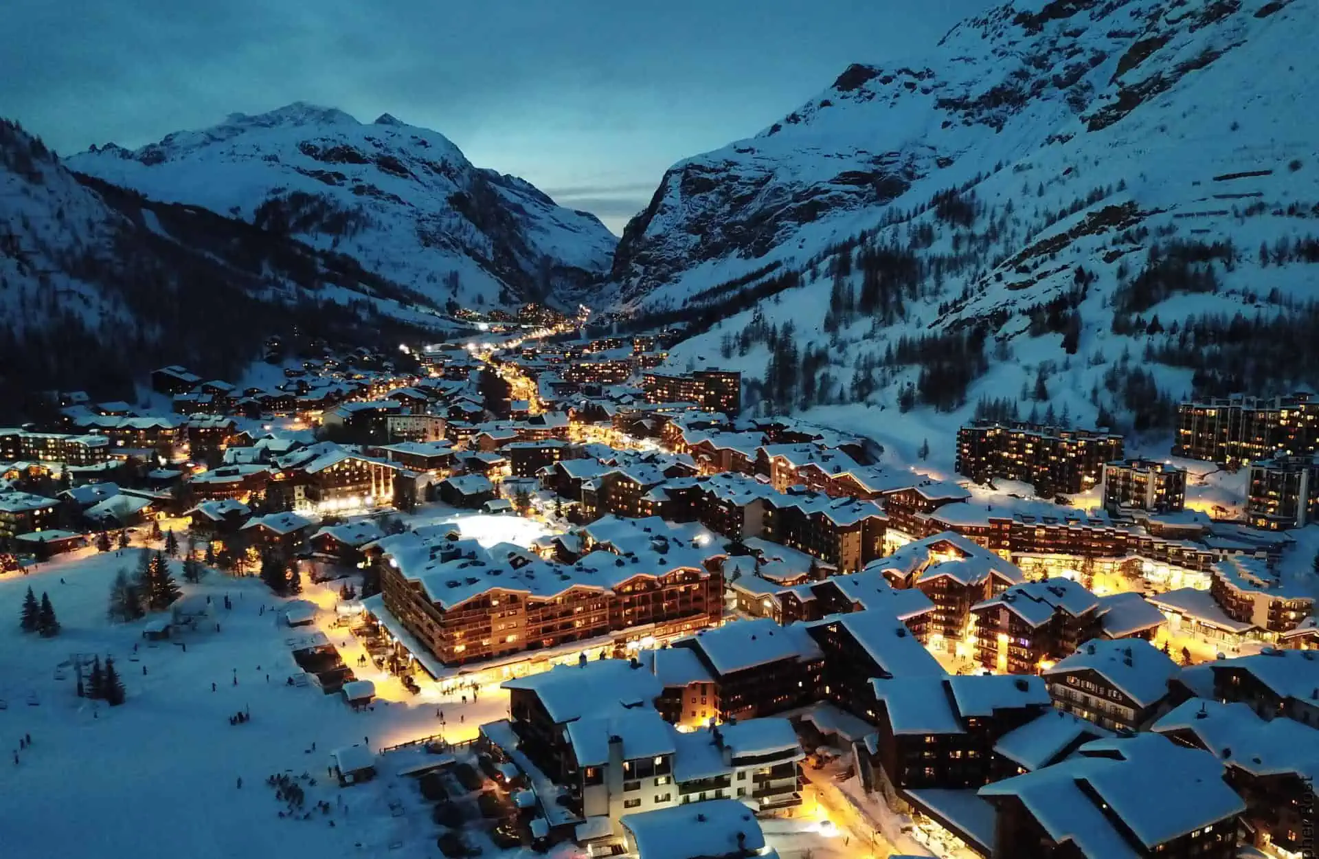 Village of Val d'Isère by night - OT of Val d'Isère