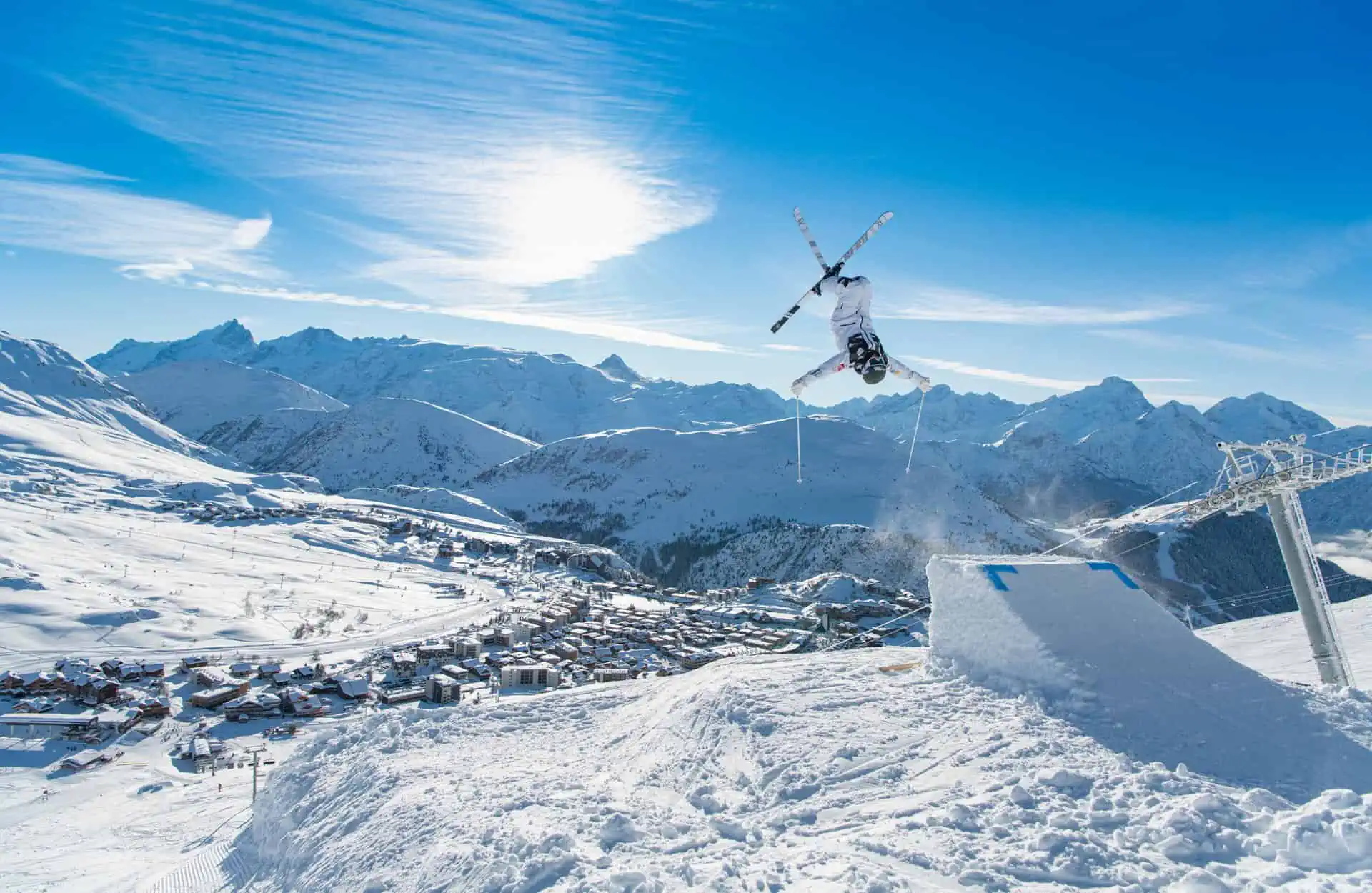 Ski Free Style in Alpes d'Huez in 2021-Lionel Royet
